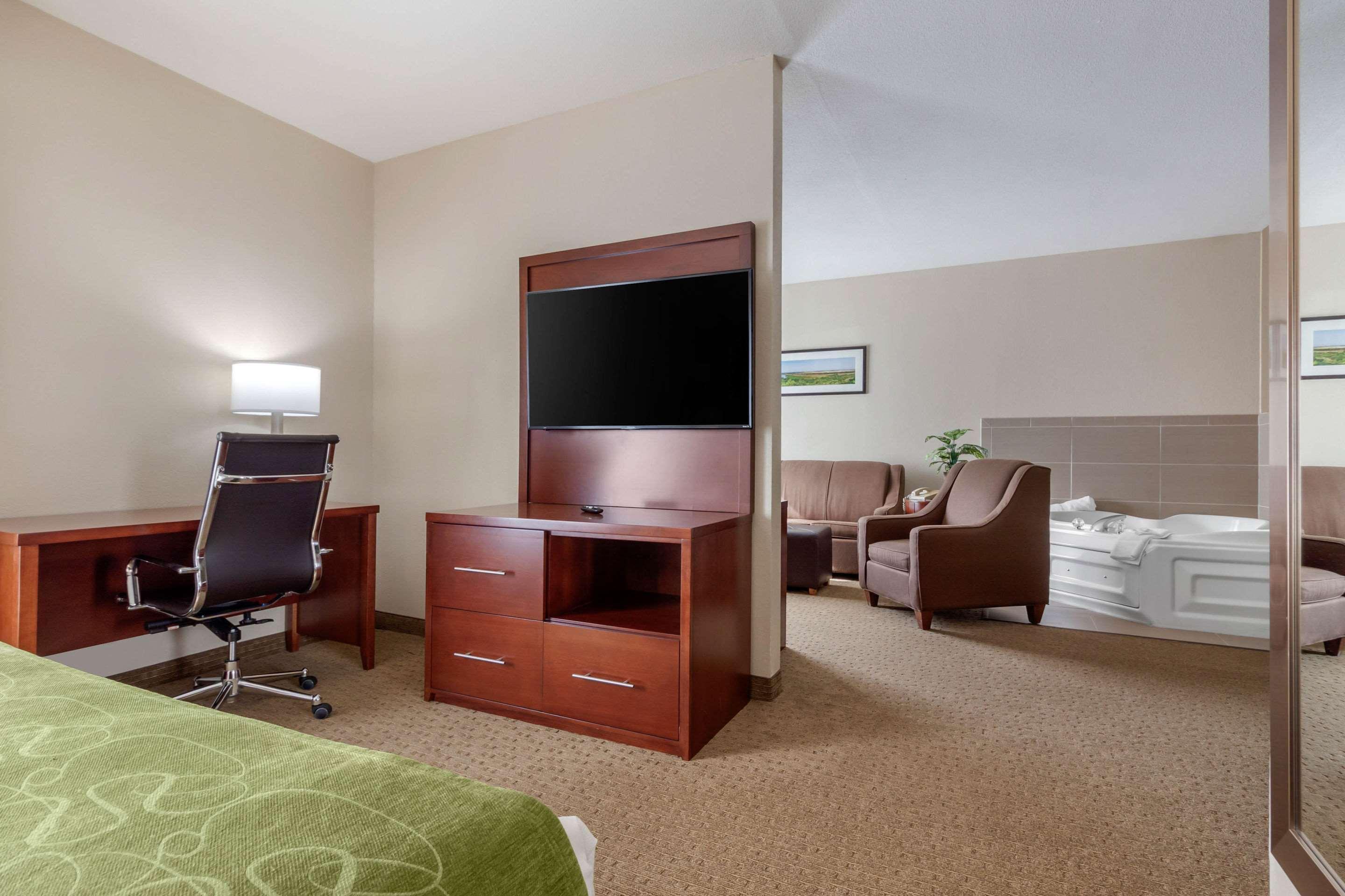 Comfort Suites Omaha East-Council Bluffs Εξωτερικό φωτογραφία