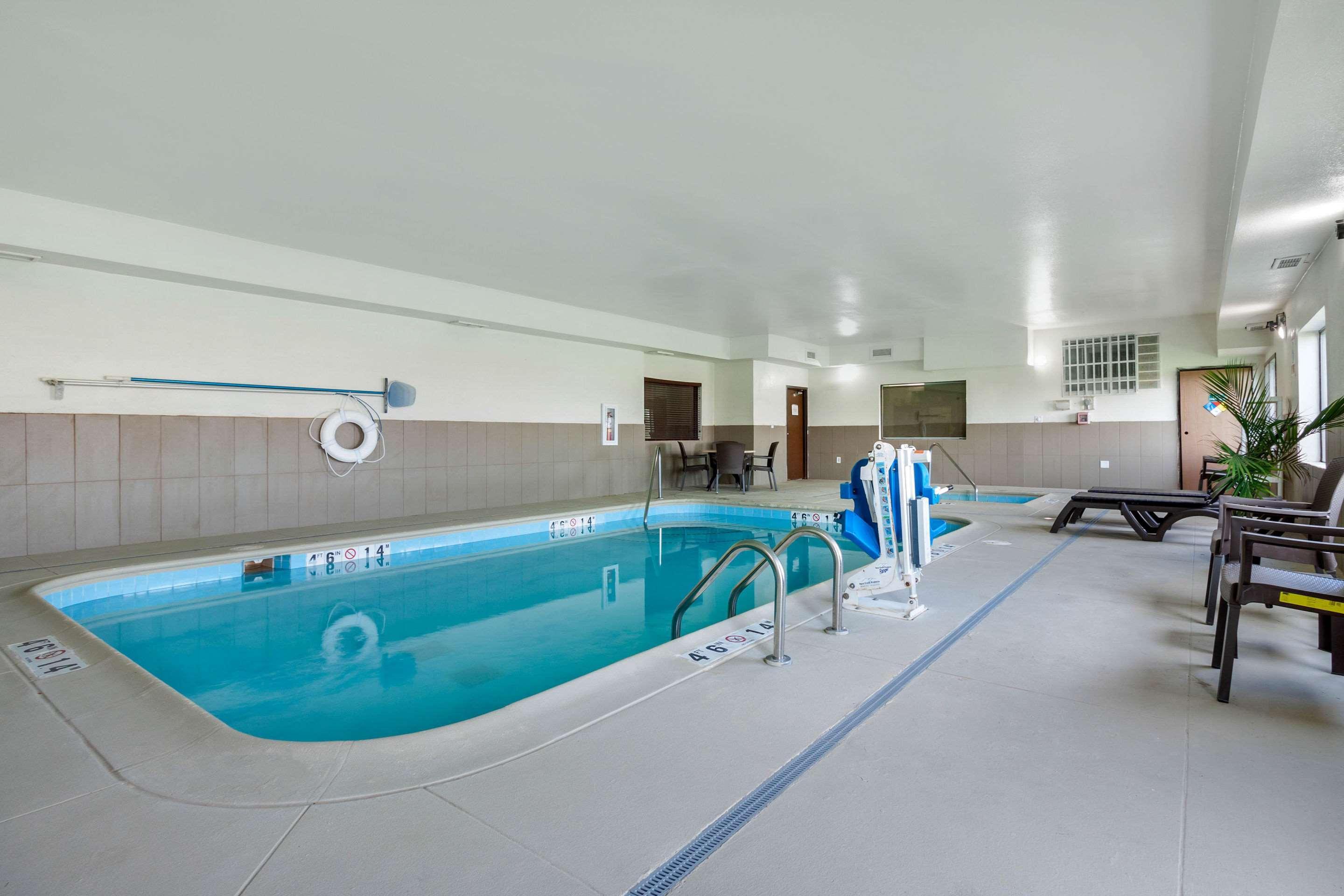 Comfort Suites Omaha East-Council Bluffs Εξωτερικό φωτογραφία