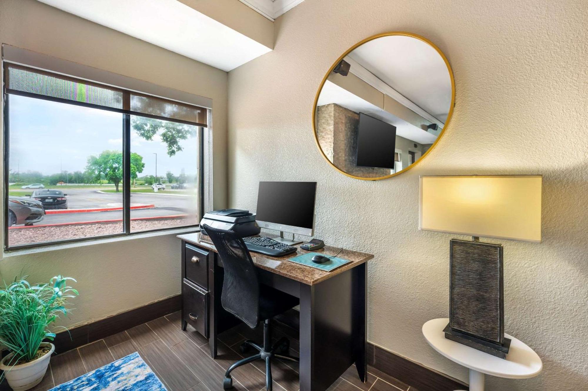 Comfort Suites Omaha East-Council Bluffs Εξωτερικό φωτογραφία
