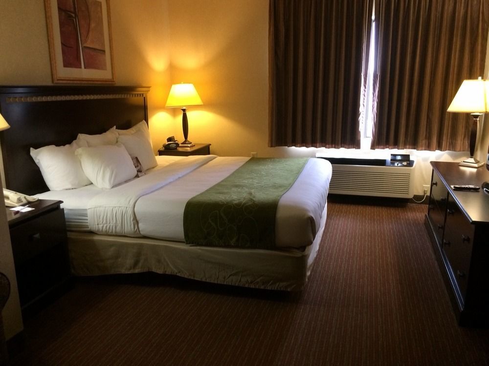 Comfort Suites Omaha East-Council Bluffs Εξωτερικό φωτογραφία